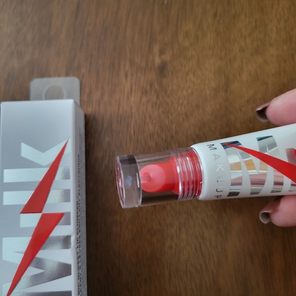 Milk Makeup Electric Glossy lip Plumper Pumped Clear NEW - Picture 6 of 10